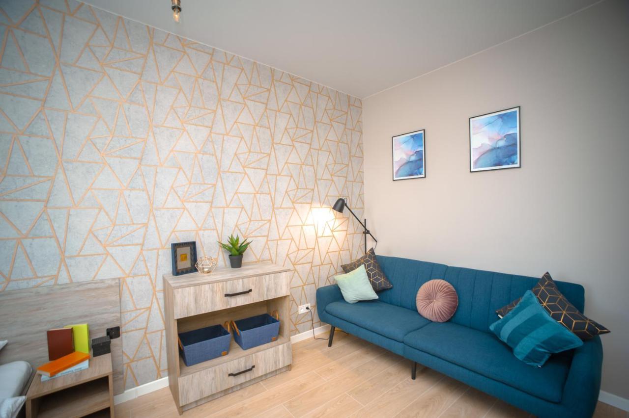 3 Bedroom, 2 Bathroom Apartment Near Forum Leopoli Esterno foto