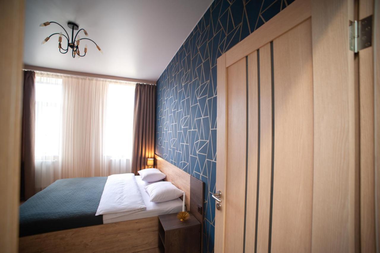 3 Bedroom, 2 Bathroom Apartment Near Forum Leopoli Esterno foto